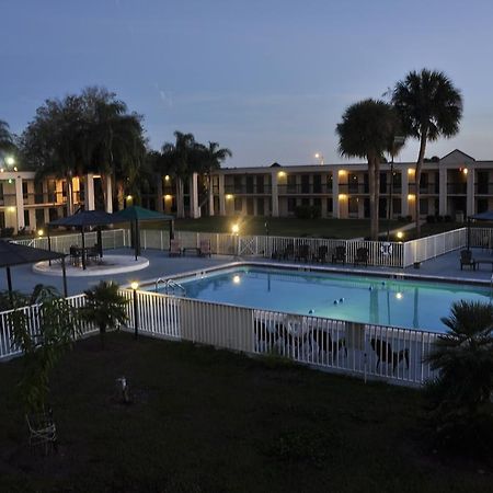 Winter Haven Gardens Inn Exterior foto