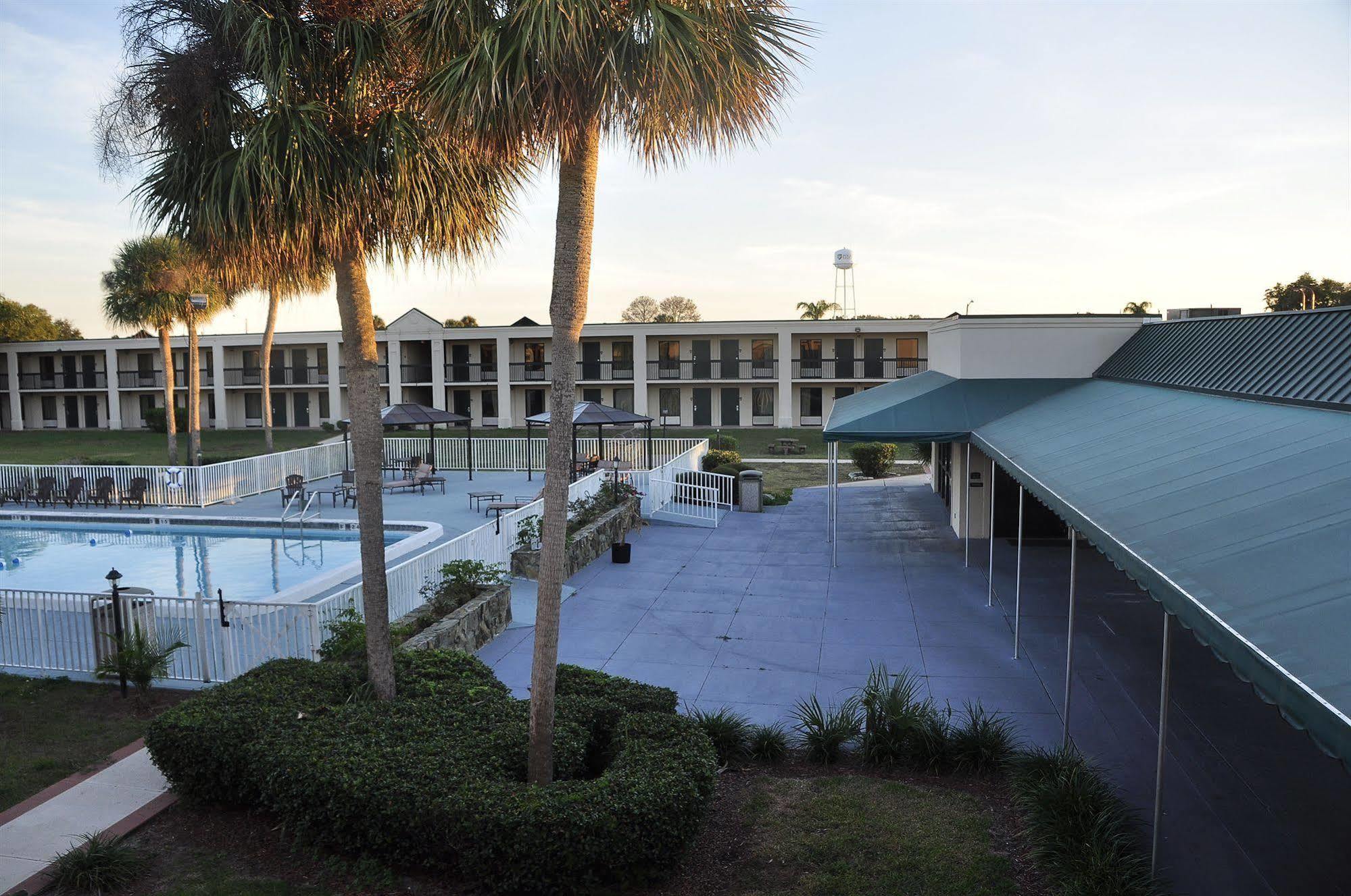 Winter Haven Gardens Inn Exterior foto